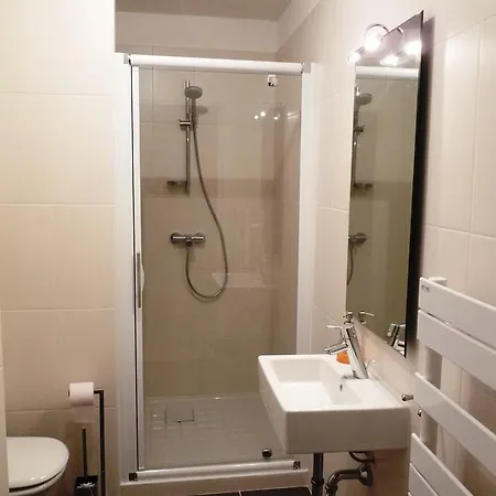 Elegant Two Bedroom With Modern Design And Terrace Close To Beaches And Center 546 * 칸느